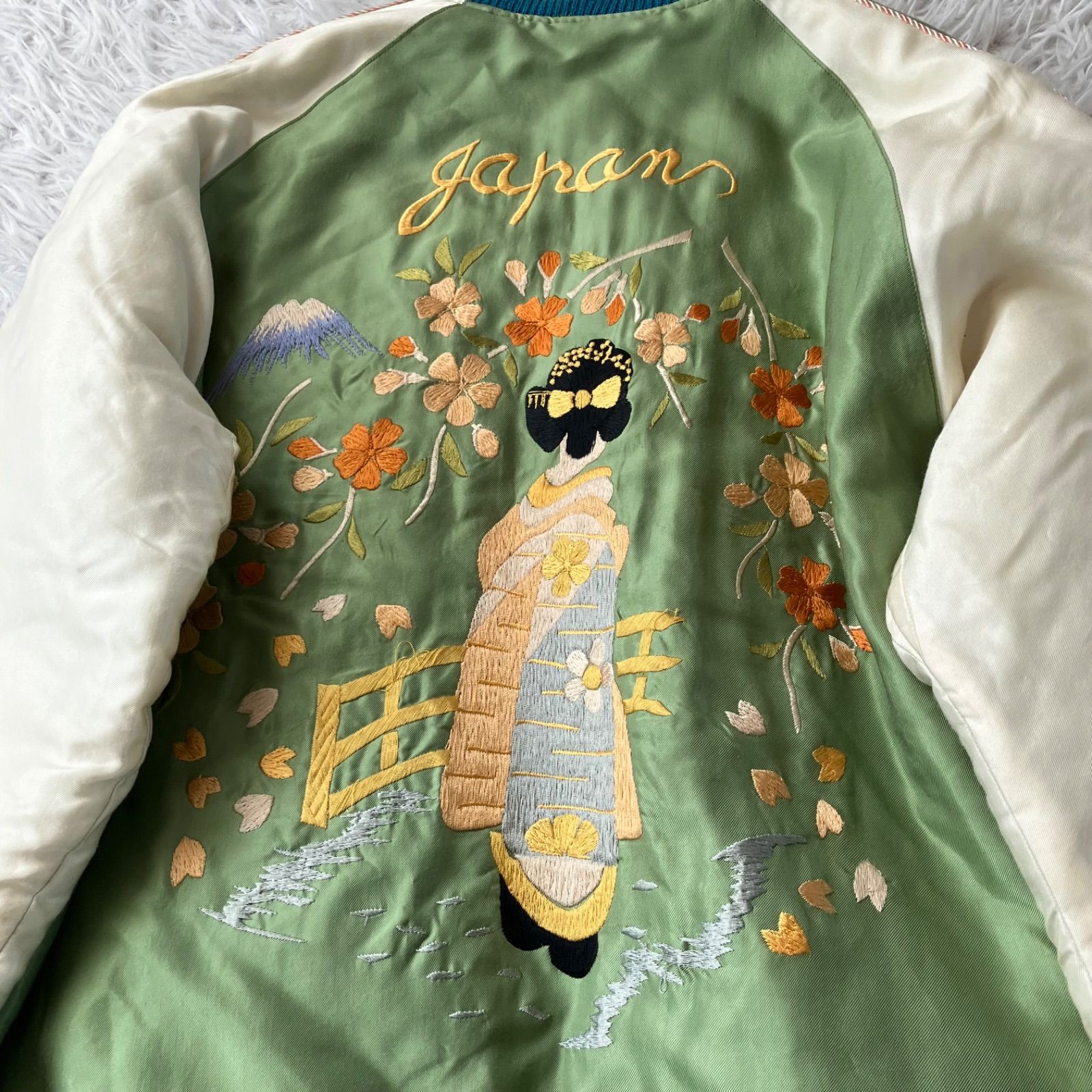 スーベニアジャケット