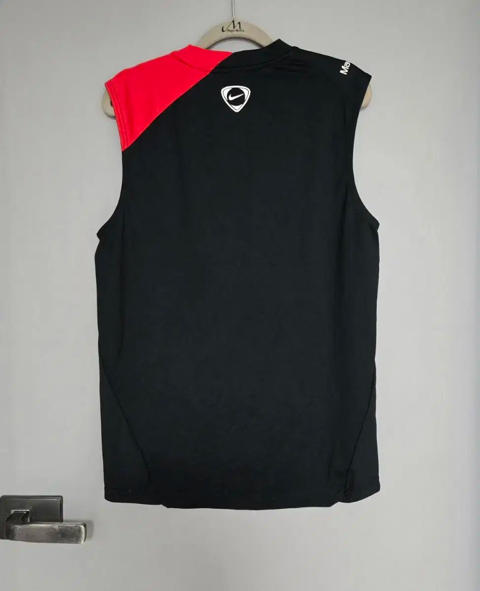 00 NIKE MANCHESTER UNITED FC マンチェスター ユナイテッドFC AIG ノースリーブ ジャージ ブラック レッド