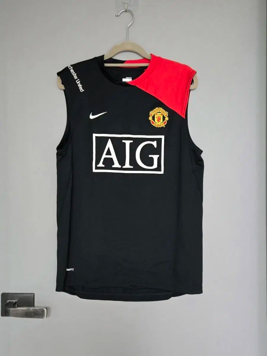 00 NIKE MANCHESTER UNITED FC マンチェスター ユナイテッドFC AIG ノースリーブ ジャージ ブラック レッド