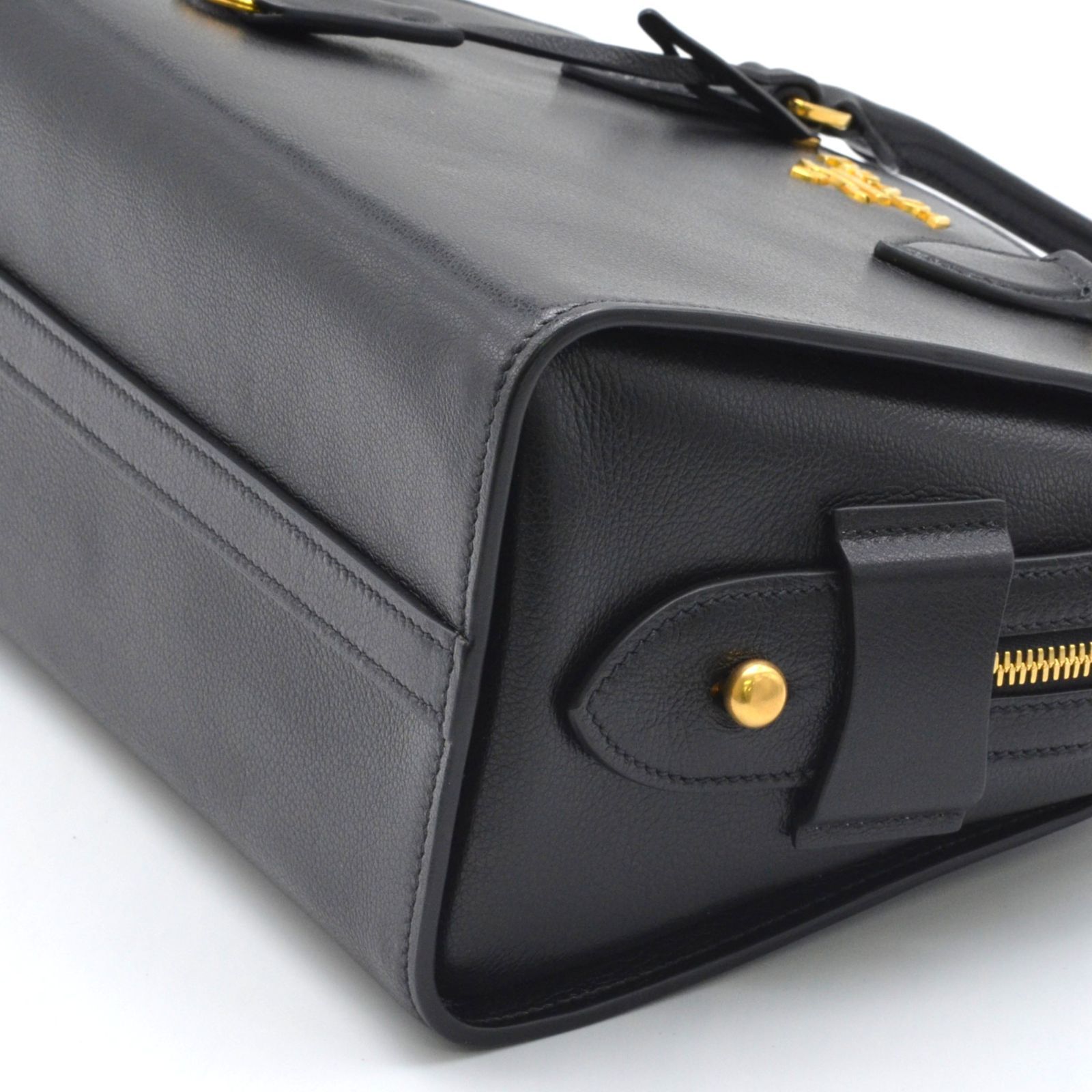 PRADAプラダ ガレリア