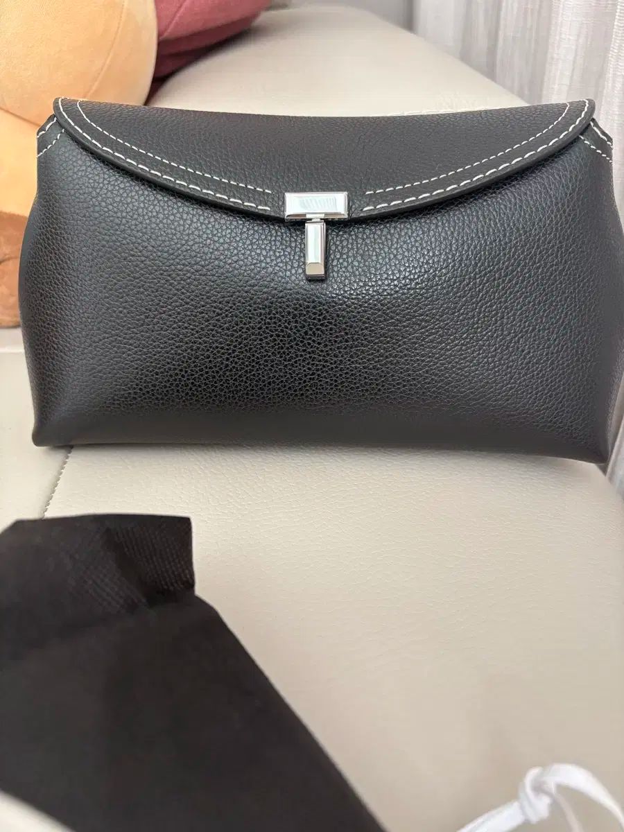 トーテム クラッチバッグ スモール