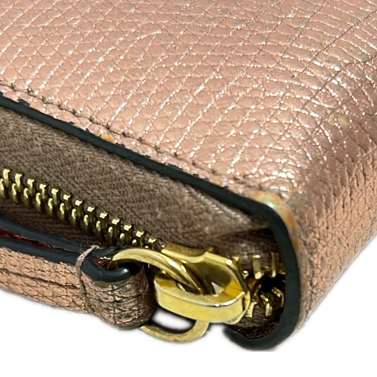 ラウンドファスナー