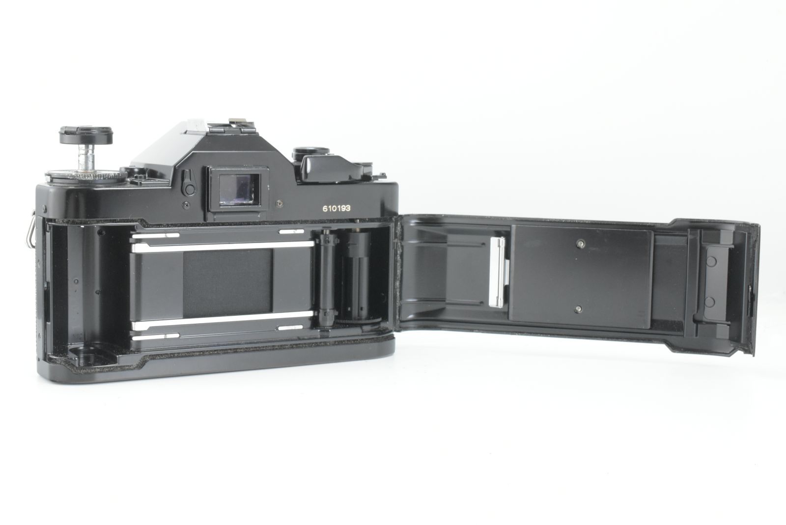 大切な Canon A-1 35mm Film camera New FD 50mm f 1.4 Lens キャノン フィルム一眼レフカメラ EF-TN-JP1641