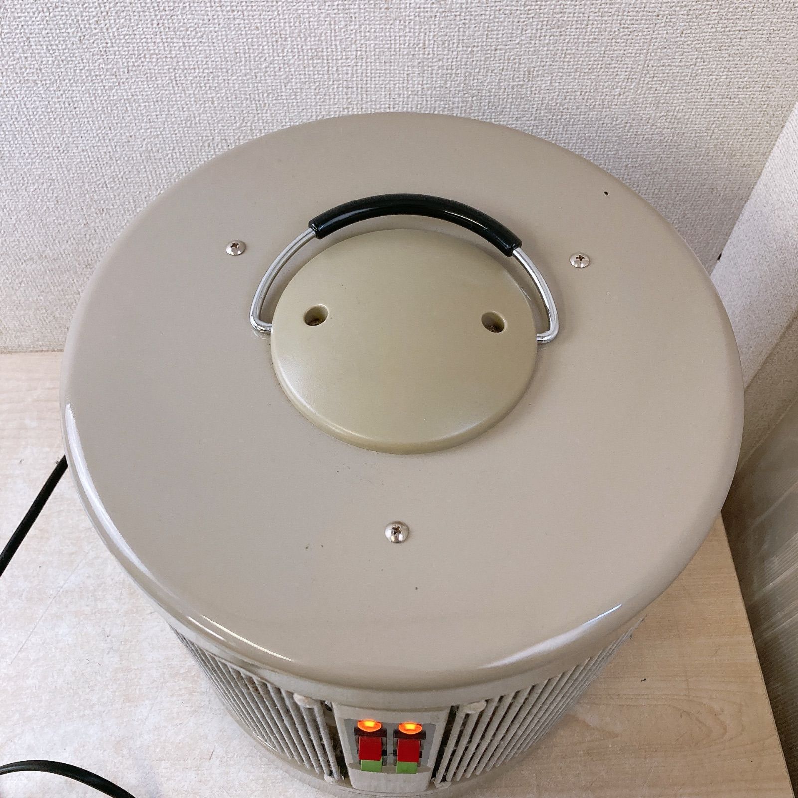 通電確認済 遠赤外線輻射式パネルヒーター 談話室 DAN1000-R16 中古品 通電確認済 談話室 暖房器具 遠赤外線輻射式パネルヒーター DAN1000