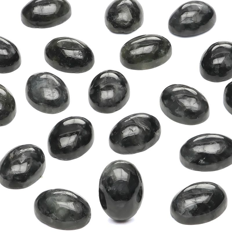 ビルマ産 黒翡翠 ブラックジェダイト オーバル カボション 8×6mm【1コ