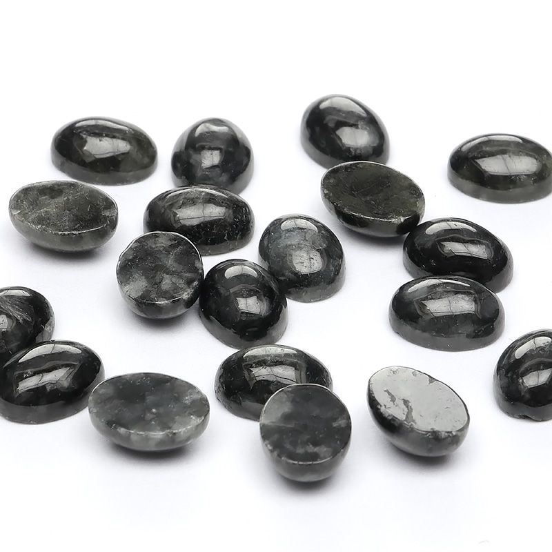 ビルマ産 黒翡翠 ブラックジェダイト オーバル カボション 8×6mm【1コ
