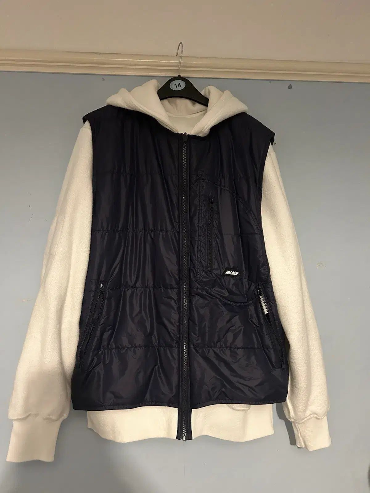 パレス リバーシブル ベスト フーディー ソフト ホワイト