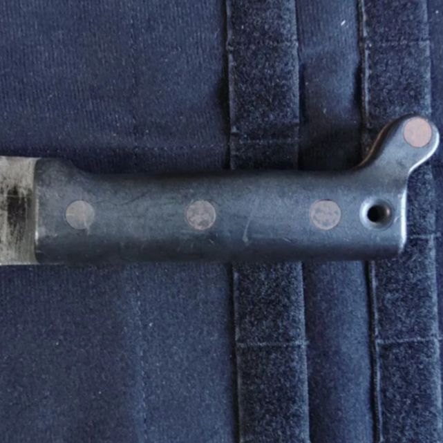 ジャングル伐採用鉈