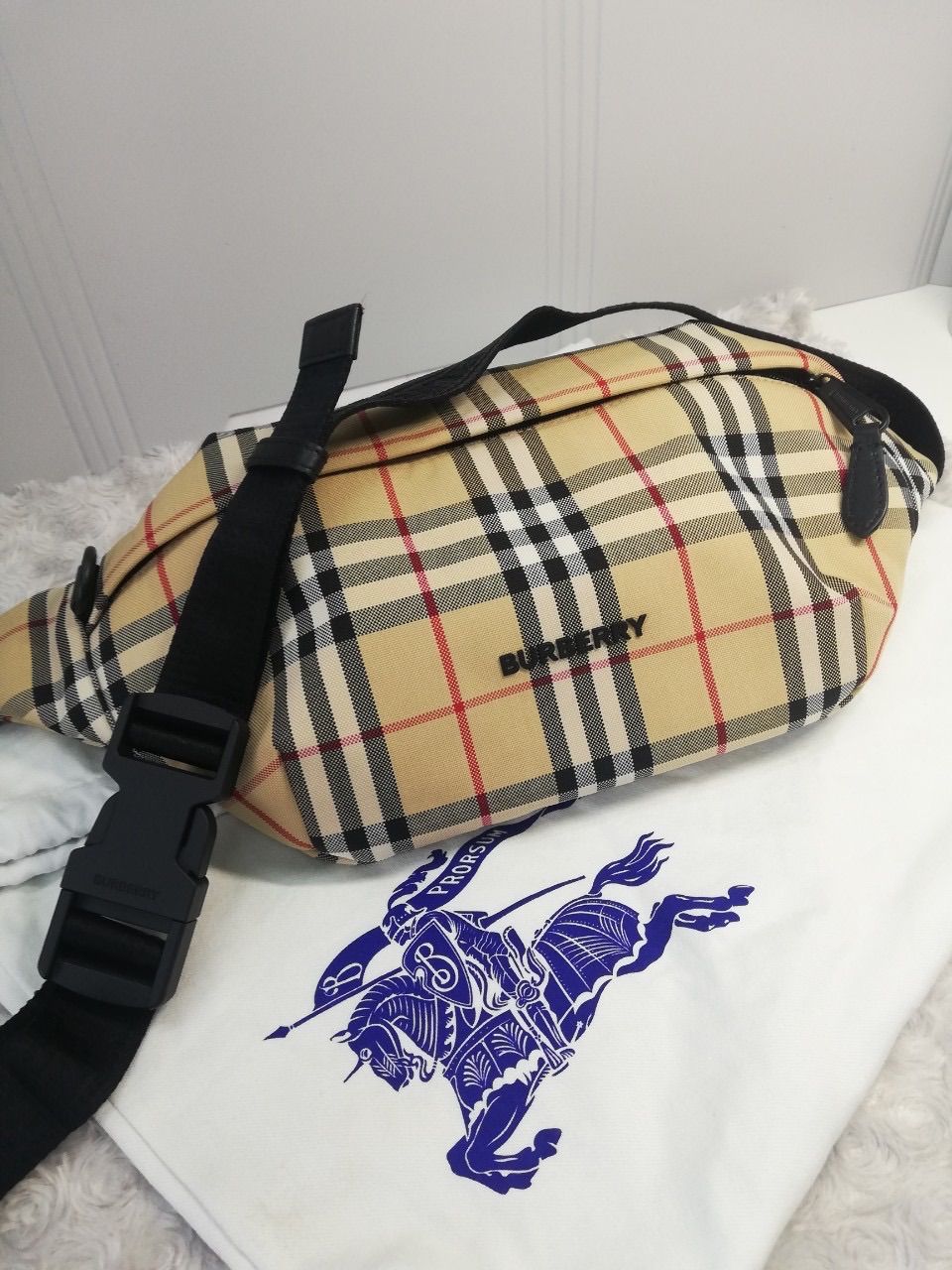 Burberry バーバリー ノバチェック ウエストポーチ ボディバッグ 保存袋付き