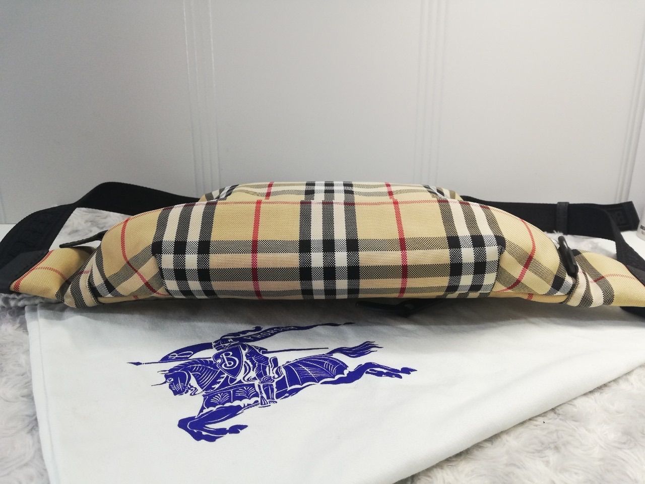 ノバチェック ウエストポーチ