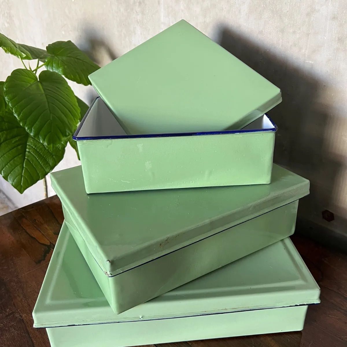 ヴィンテージ 月兎印 ホーロー バットボックス 保存容器 3個セット