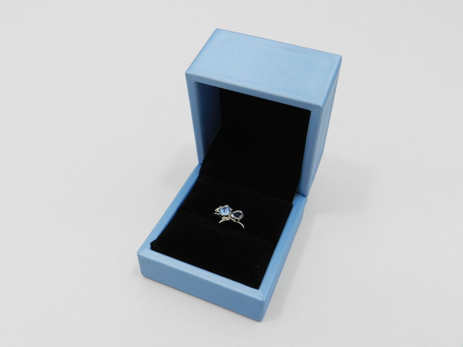 潤羽るしあ るしあと一生一緒エンゲージリング ホロライブ 中古品(044)