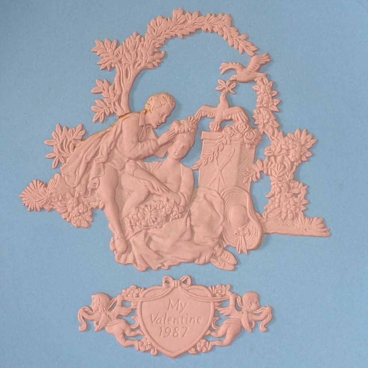ウェッジウッドValentine’s day1987世界限定20.000ジャスパ 美品】ウェッジウッド ジャスパーウェア My Valentine 1987