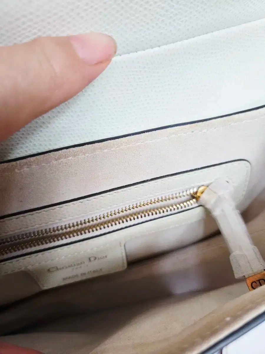 サドルバッグ 白