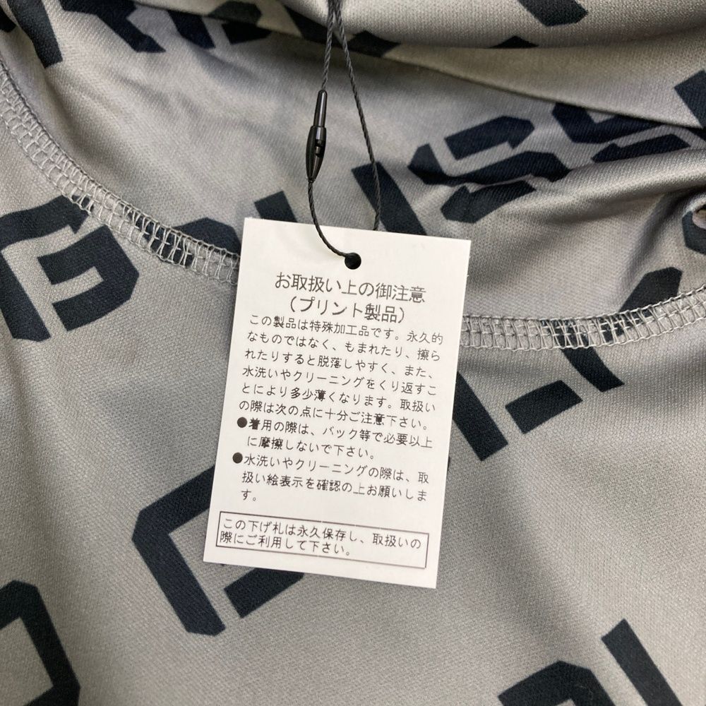 タートルネック長袖Tシャツ ロゴ柄