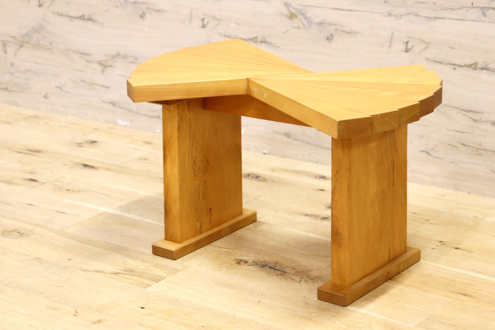 GMIH307○木製 デザインスツール 踏み台 椅子 腰掛け 花台 飾り台