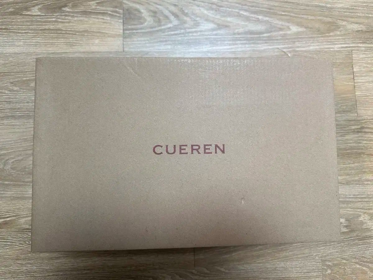 CUEREN LONDON 08 270mm