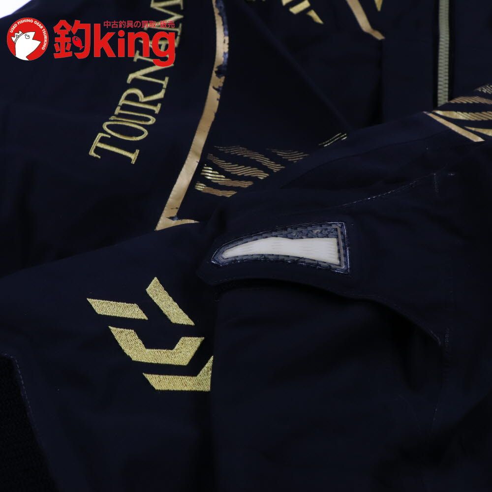ダイワ トーナメント ゴアテックス プロダクト レインスーツ DR-1009T XLサイズ Z089M ウェア ジャケット パンツ Tシャツ ベスト ウェーダー ロッド リール ルアー OLIVEOS_COM_TR