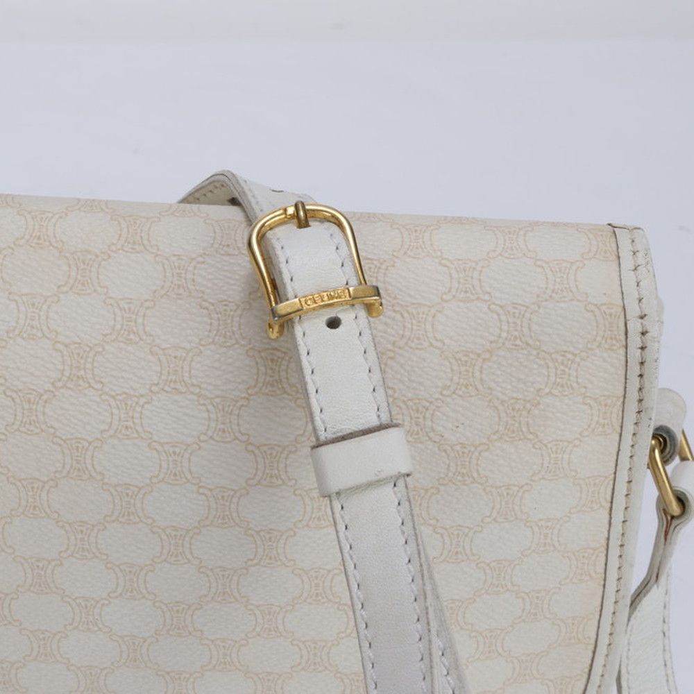 極美品 セリーヌ マカダム ホワイト レザー ショルダーバッグ 斜め掛け