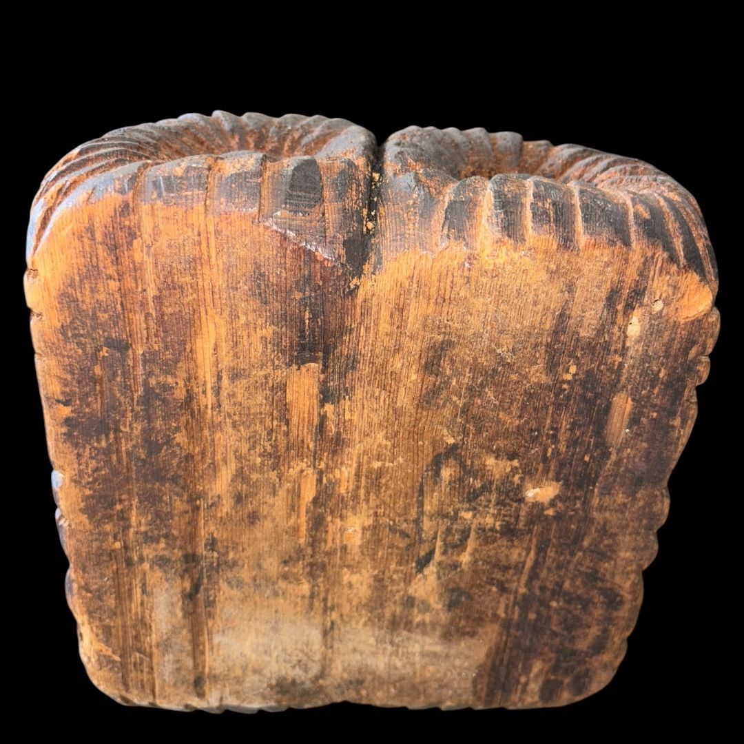 珍品　時代物　江戸期頃　一刀彫　大黒天　木彫　財運　招福物　アンティーク　骨董 大黒天 木彫り 一刀彫 江戸時代 置物 インテリア 一点物 縁起物