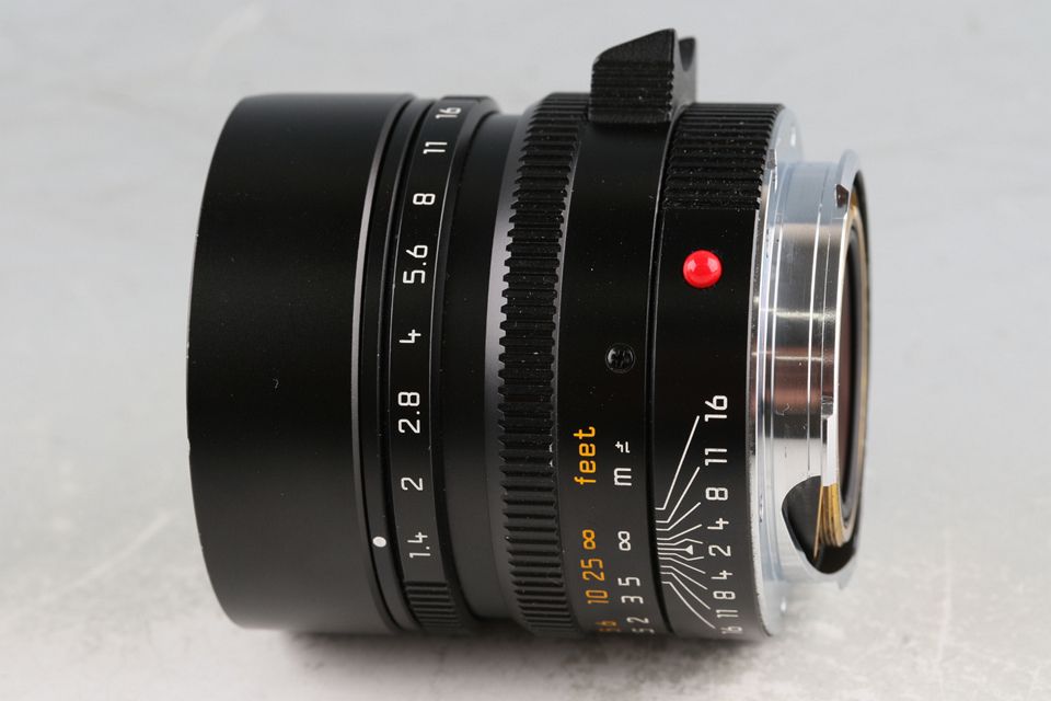Leica