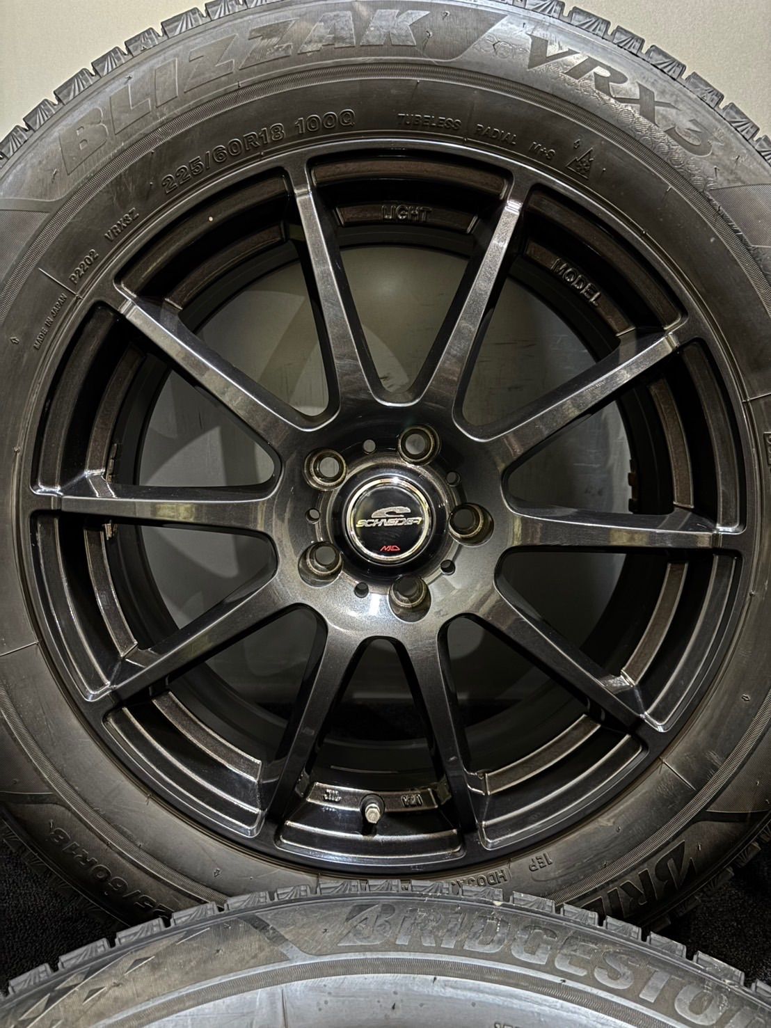 225 60 R 18 VRX 3 22年製 18インチ 7 J 40 114 5 H スタッドレス 4本 クラウン クロスオーバー NX 2 K 569