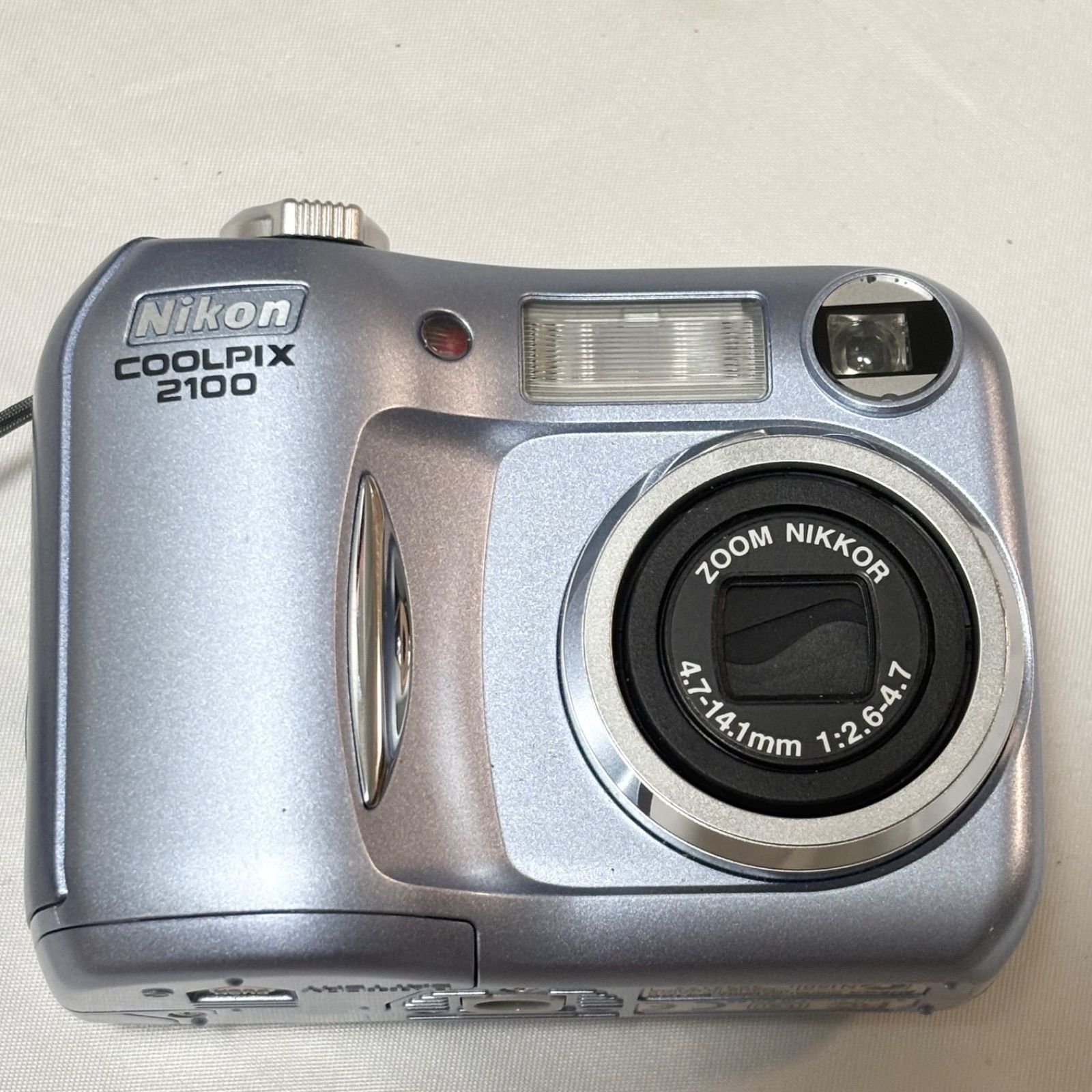 送料無料】Nikon/ニコン/COOLPIX/クールピクス/2100/シルバー