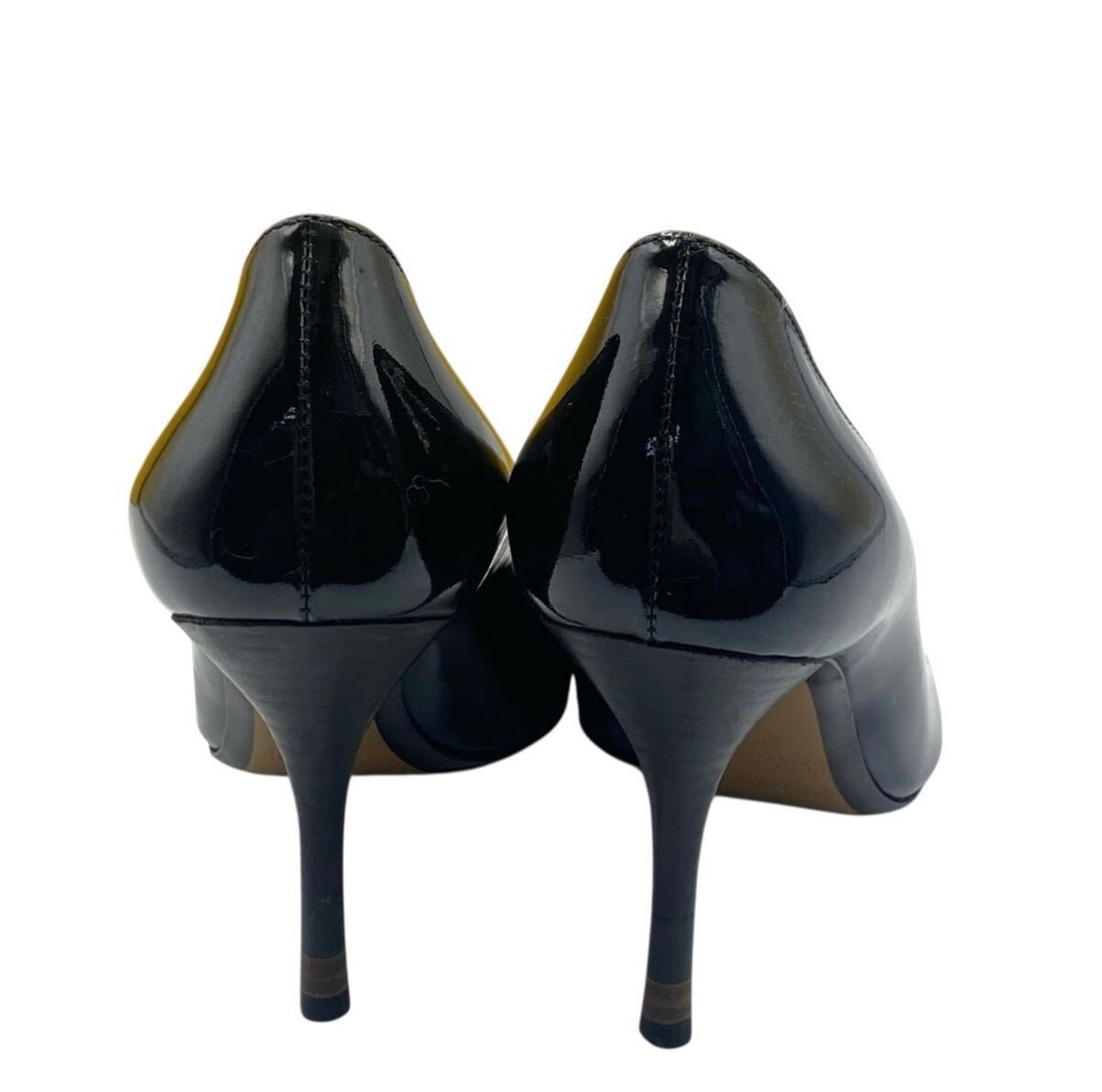 フェンディ レザーパンプス