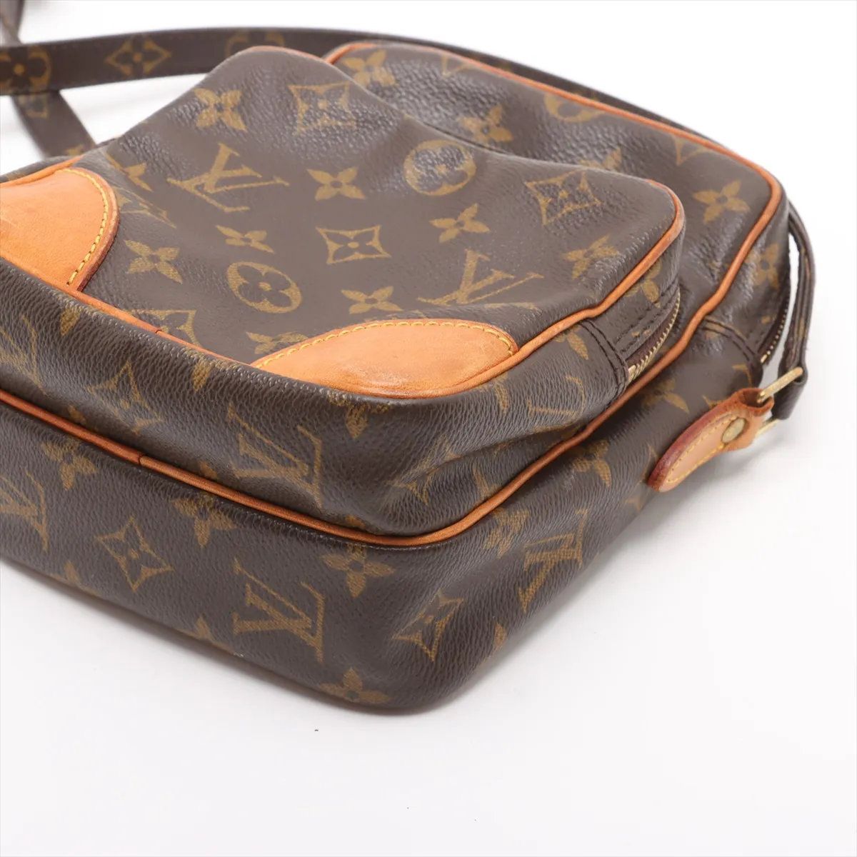 美品 LOUIS VUITTON モノグラム アマゾン a864 LOUIS VUITTON/ルイ・ヴィトン】モノグラム アマゾン ショルダーバッグ