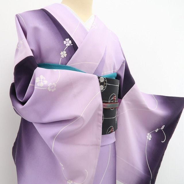  ❁tomihisa❁ クローバー 縦暈し 着物 人の心に滑り込み時空を超えて今にときめく 正絹 仕付け糸付 胴抜き仕立て 小千谷紬 5453 紬 着物