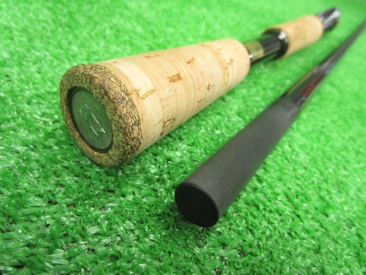 ECH和 ダイワ スティーズ レーシングデザイン STZ RD 701MH HFB