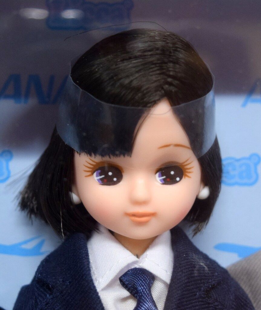 タカラトミー ANA創立70周年記念オリジナルリカちゃん セレクション