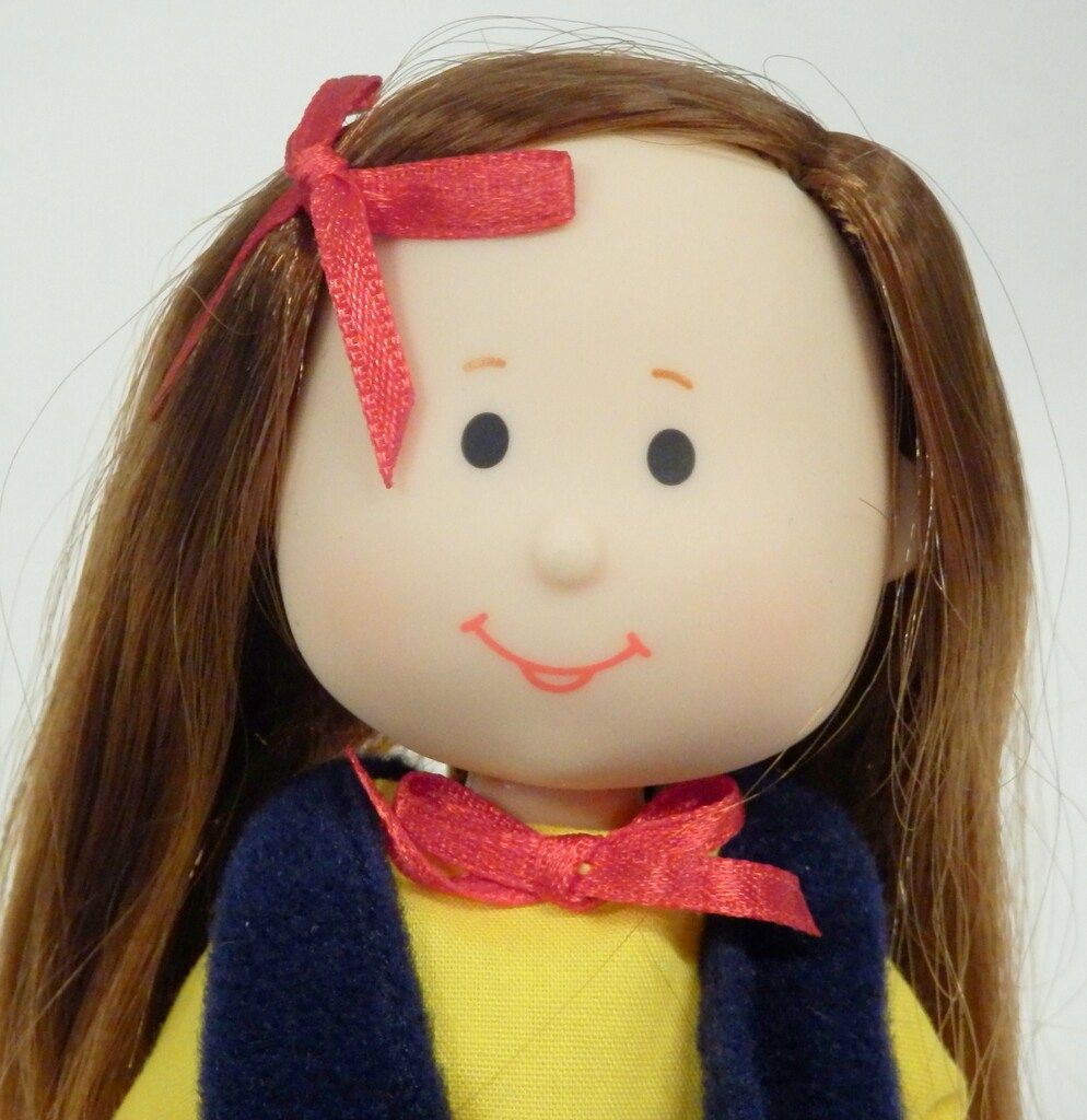 エデン 8インチポーザブルドール マドレーヌフレンド クロエ