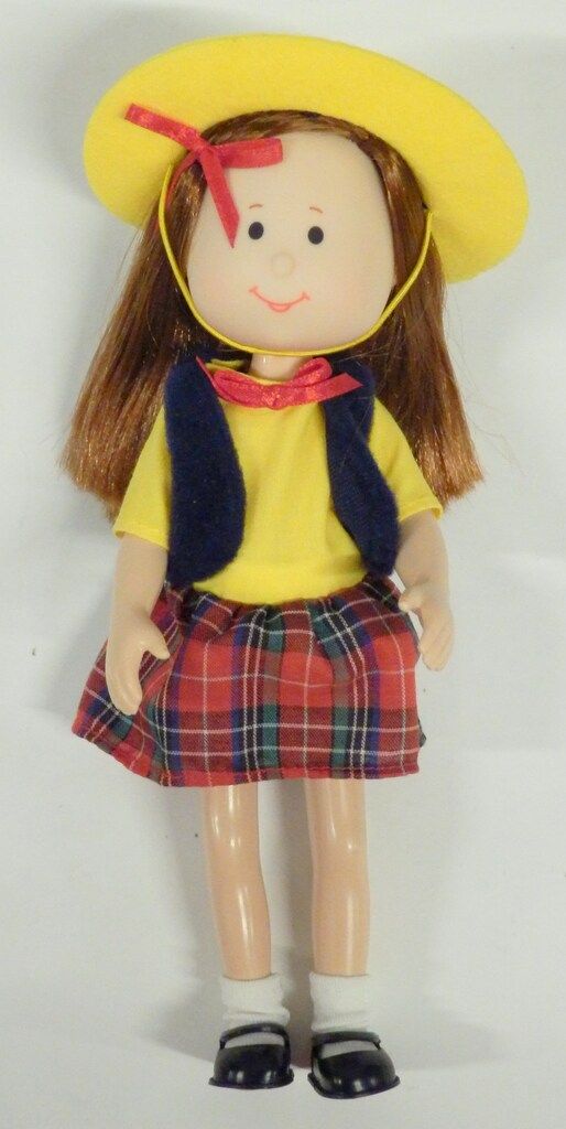 エデン 8インチポーザブルドール マドレーヌフレンド クロエ