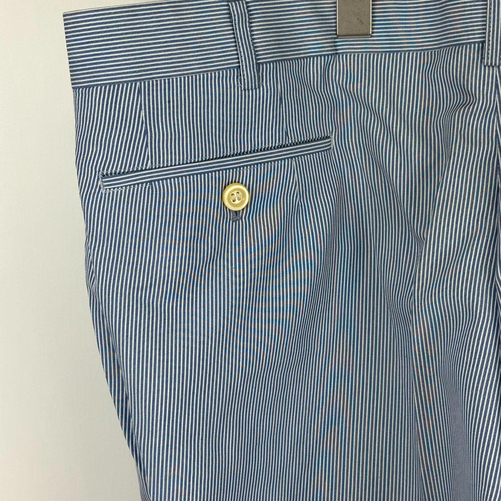 ライトブルー ストライプ柄