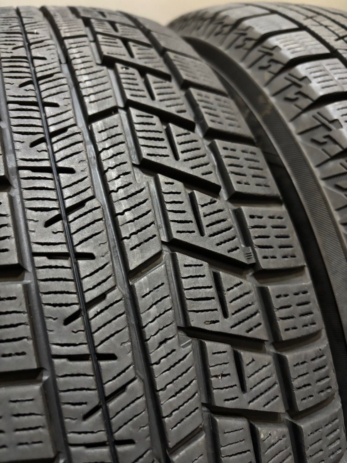  175 65 R 15 ice GUARD iG 60 21年製 スタッドレス 4本 ヨコハマ アイスガード アクア ヤリス フィット 4 K 572 15インチ スタッドレス