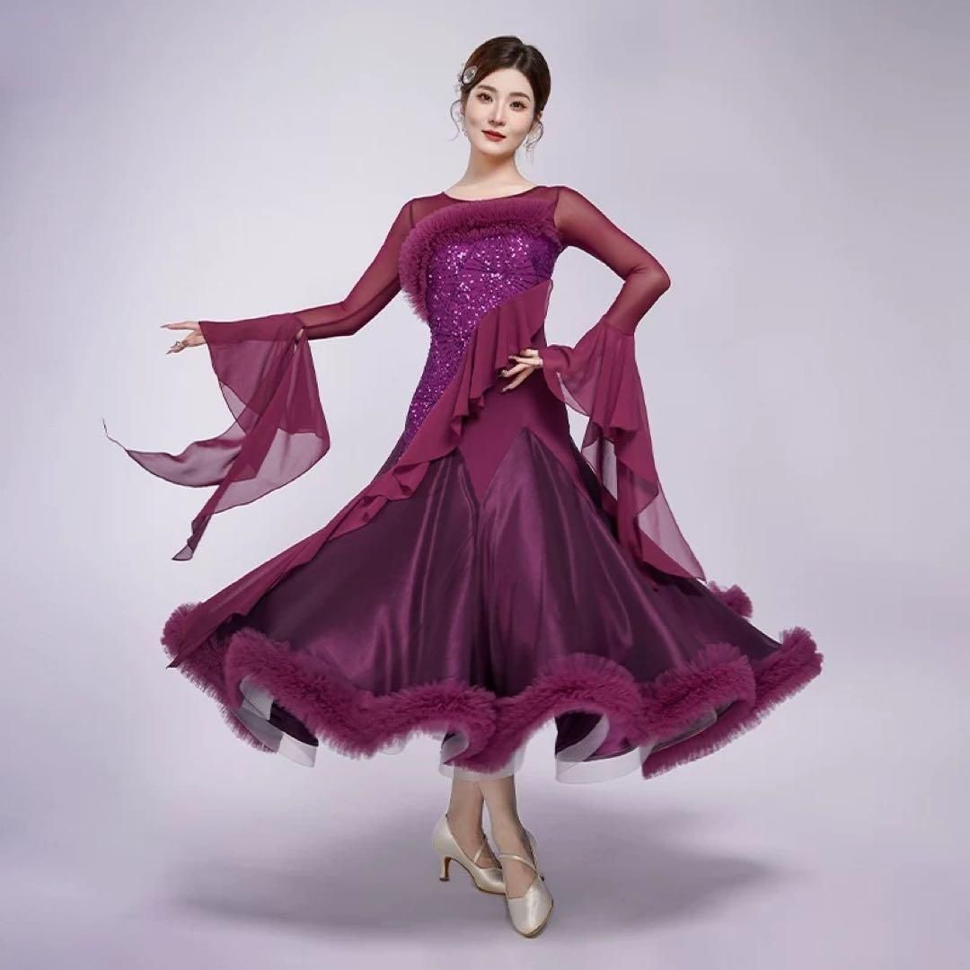 裾が特徴的な華やか ドレス ダンスパーティーやデモにも