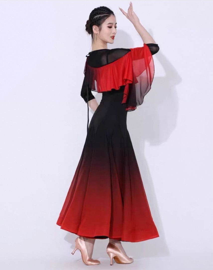 向けワンピースダンスパーティーにも