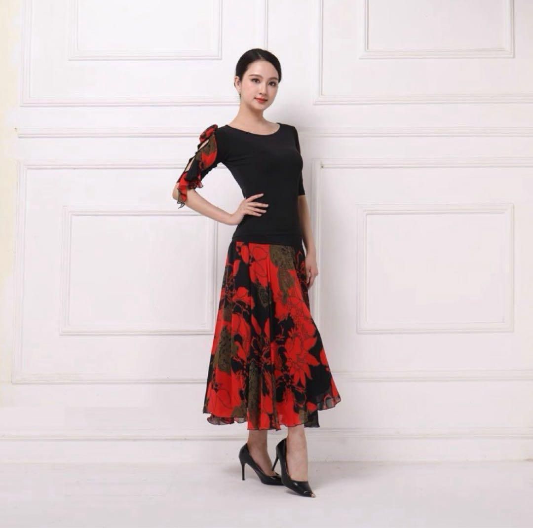 花柄セットアップ　社交ダンス練習着　2点セットでお得！ダンスパーティーにも！ 花柄セットアップ 社交ダンス練習着 2点セットでお得！ダンスパーティーに