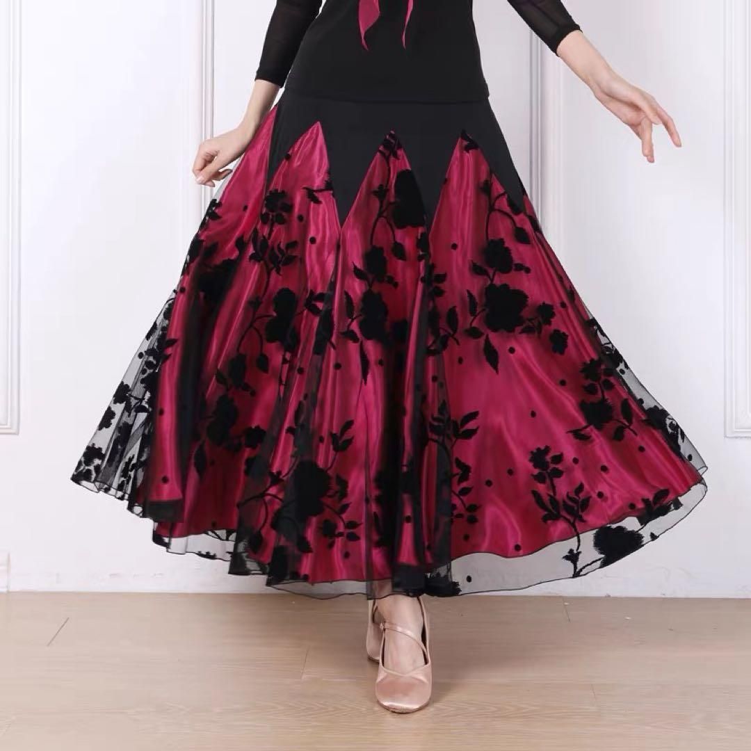 大人気花柄セットアップ ダンスパーティにも最適 上下2点セット練習着