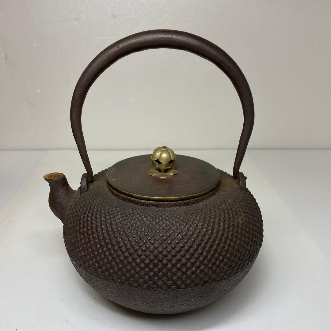 銀つまみ あられ打 鉄瓶 1540 g 東さ7 0302