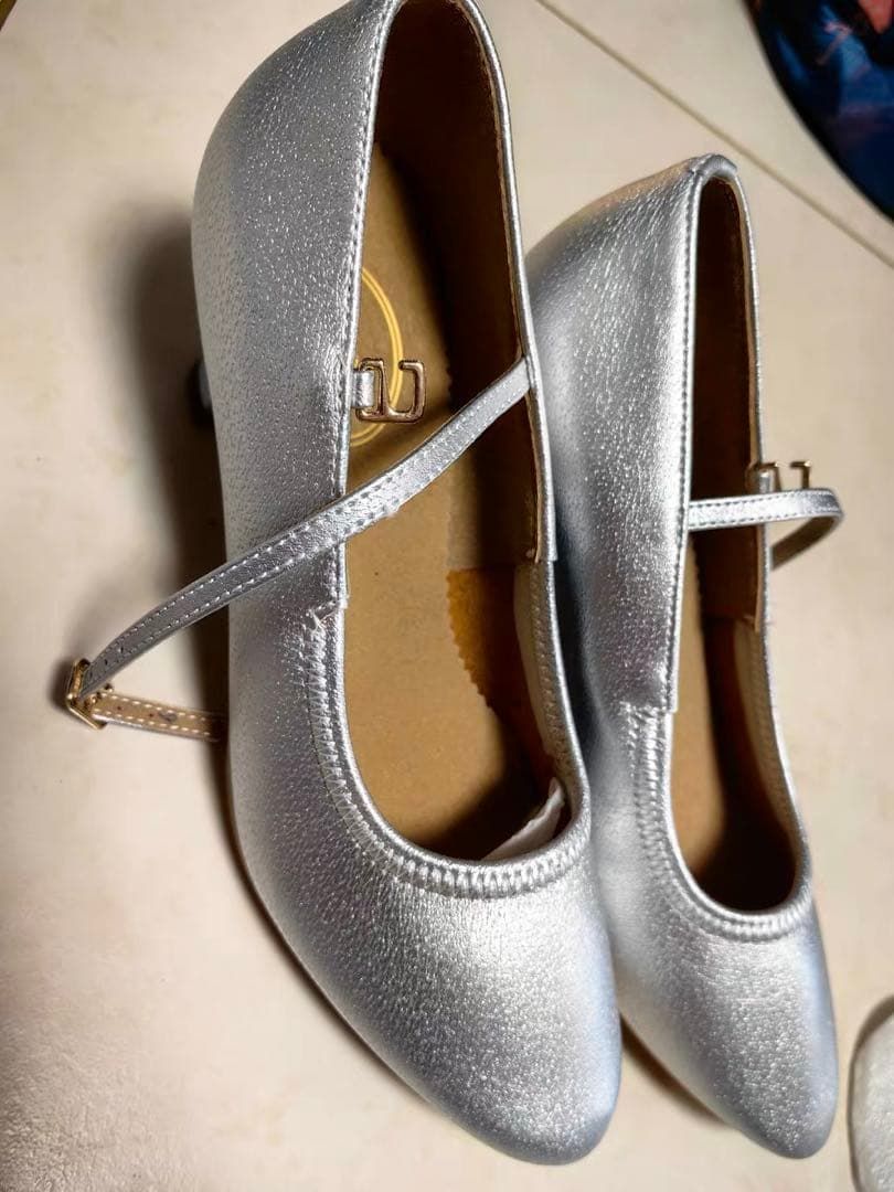 スタンダードシューズ✨ダンスパーティーや発表会、練習にオススメ✨ スタンダードシューズ ダンスパーティーや発表会、練習にオススメ