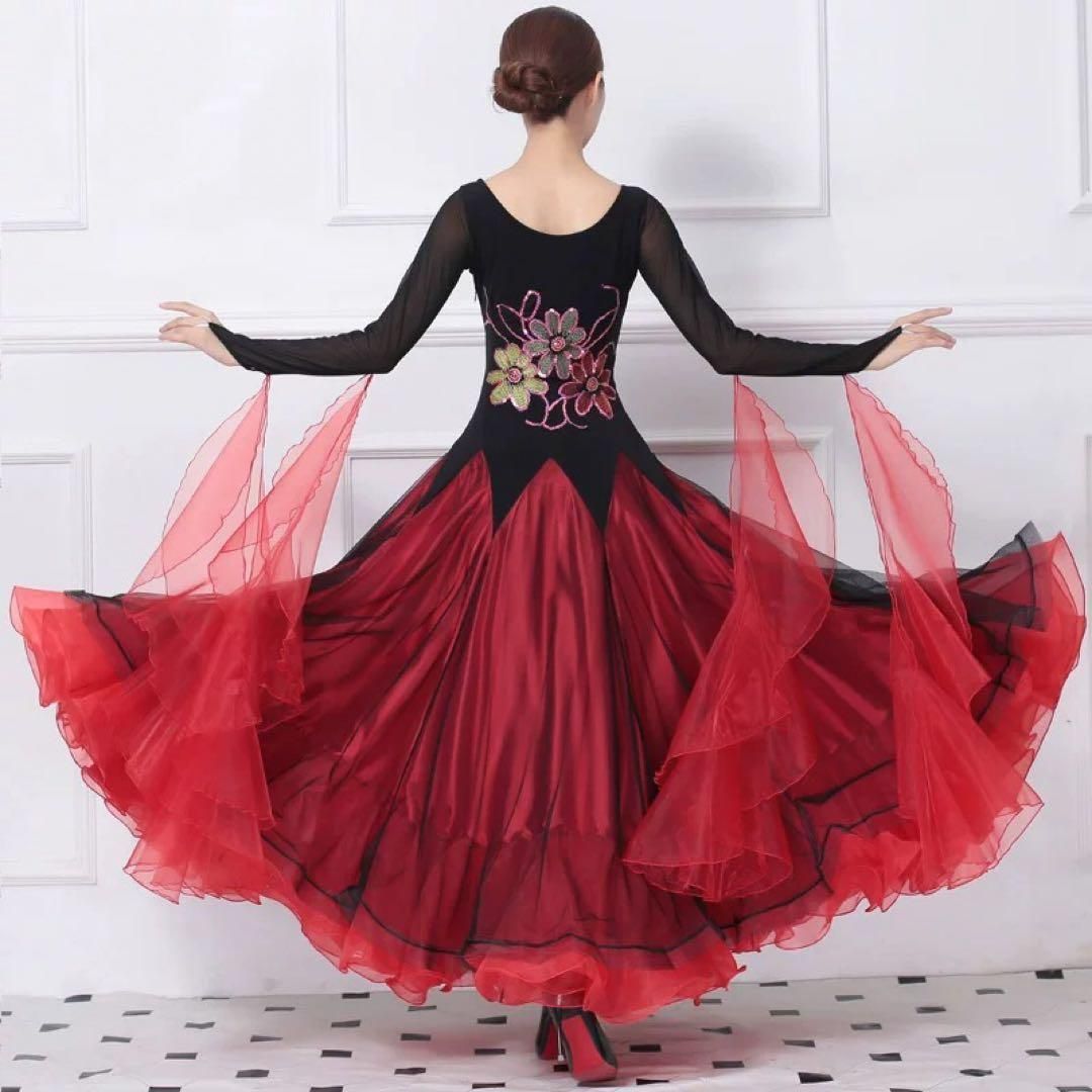 情熱の赤競技会やダンスパーティーでも目をひく 向けワンピース