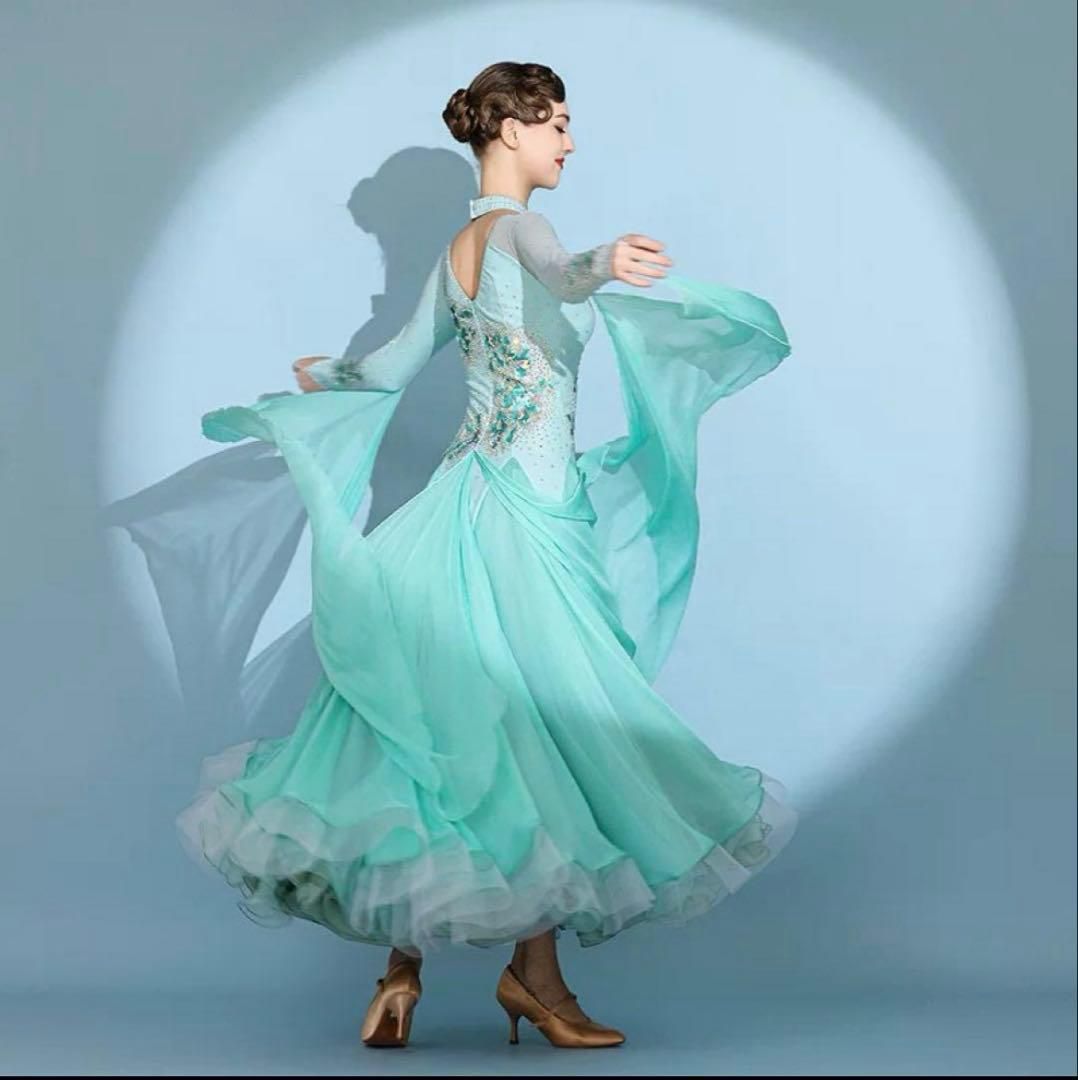 スタンダードドレス 発表会用ダンスパーティー向け華やかデモ衣装