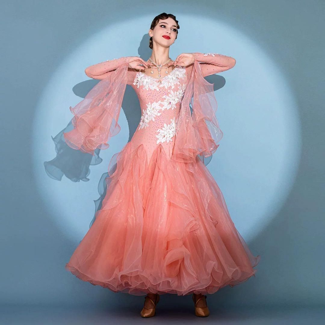 スタンダードドレス★競技会・発表会・デモにオススメな華やかデザイン✨ 華やかスタンダードドレス 発表会・競技会・デモにオススメの