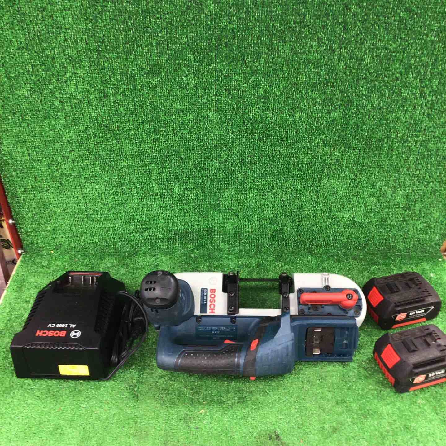 Vバッテリーバンドソー〔GCB V-LI〕