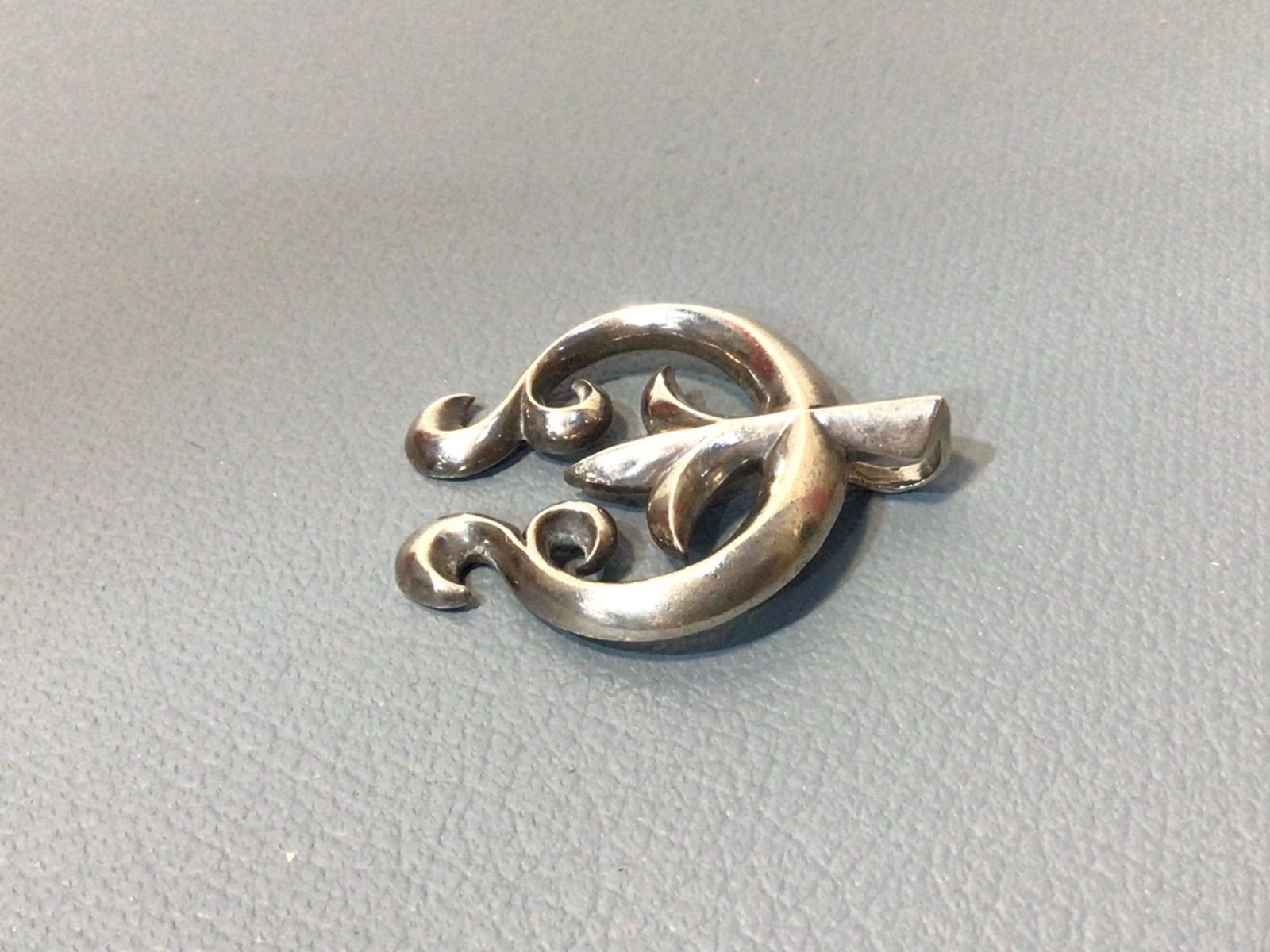 ナジョーネ ペンダントトップ