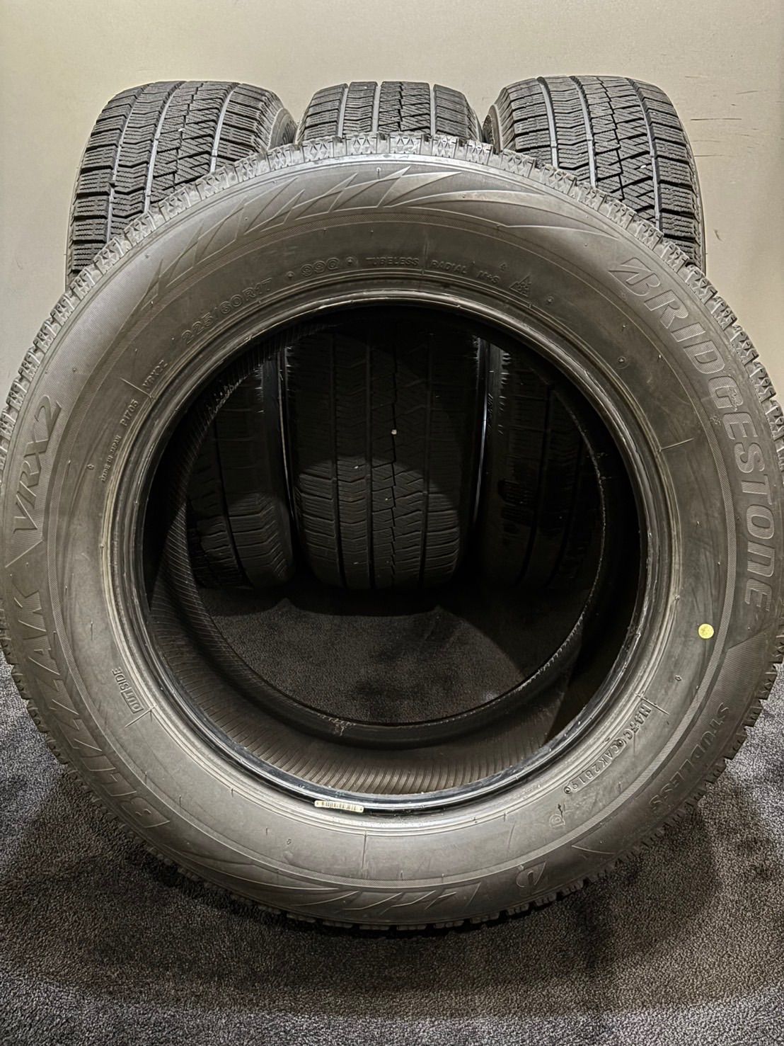 ☆225/60R17 BRIDGESTONE/VRX2 19年製 スタッドレス 4本 ブリヂストン
