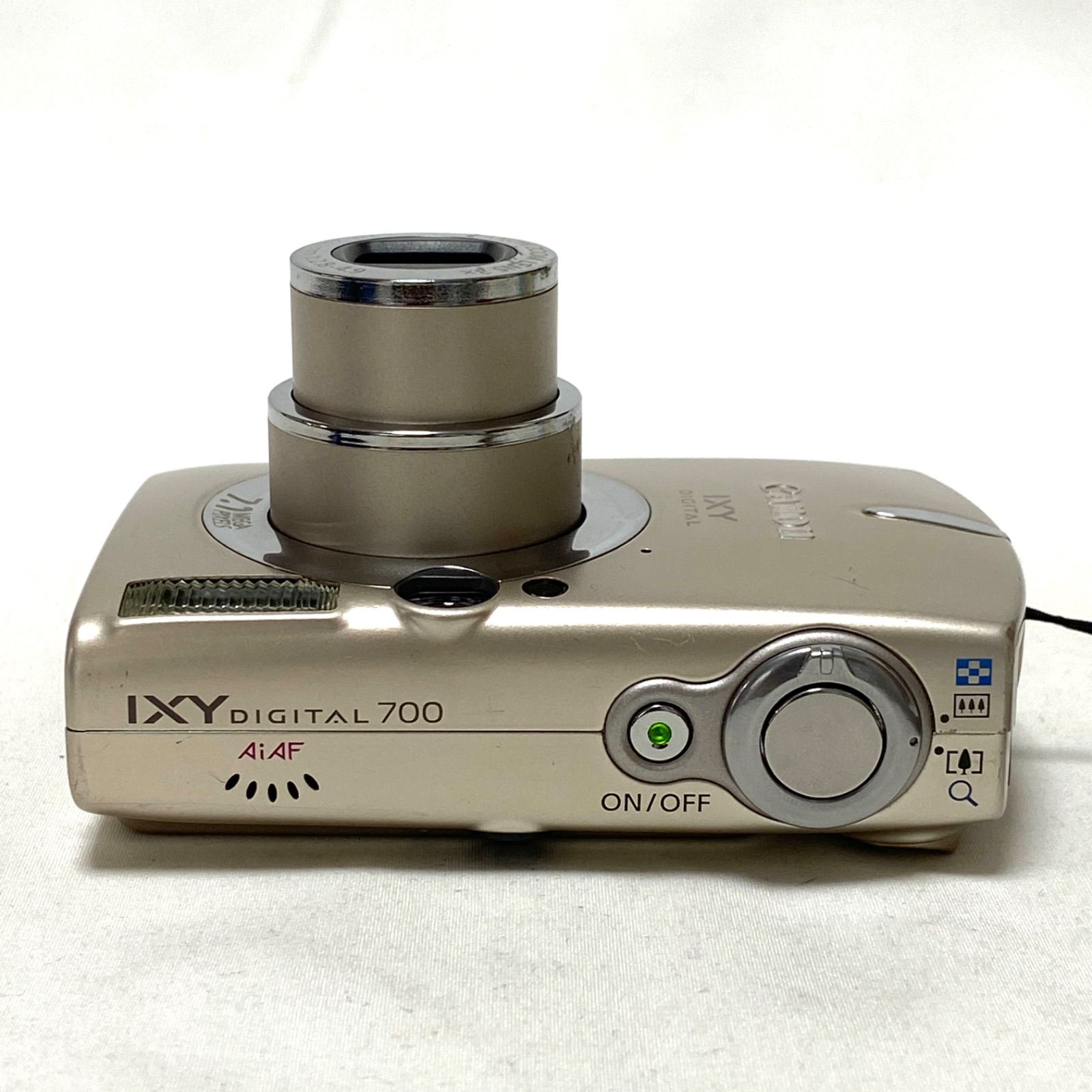 Canon IXY DIGITAL 700 キャノン イクシィ コンパクトデジタルカメラ