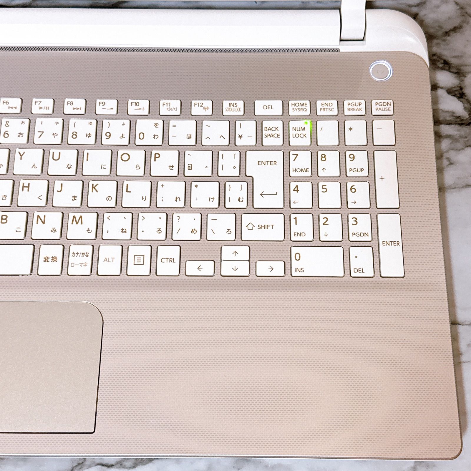 1台限定✨快適i3＆爆速SSD/メモリ8GB✨カメラ 初期設定済みパソコンPC